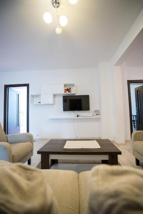 Appartement Apartament Vlad à Turda Extérieur photo